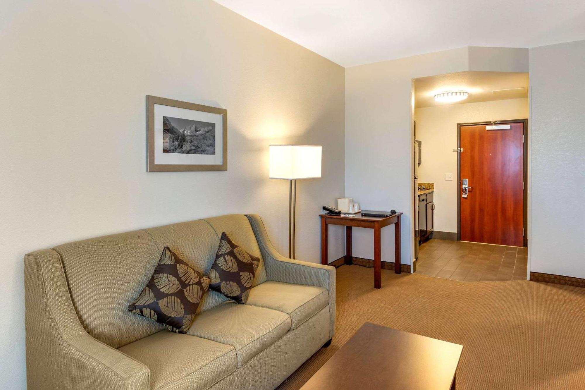 Mainstay Suites Near Denver Downtown Экстерьер фото