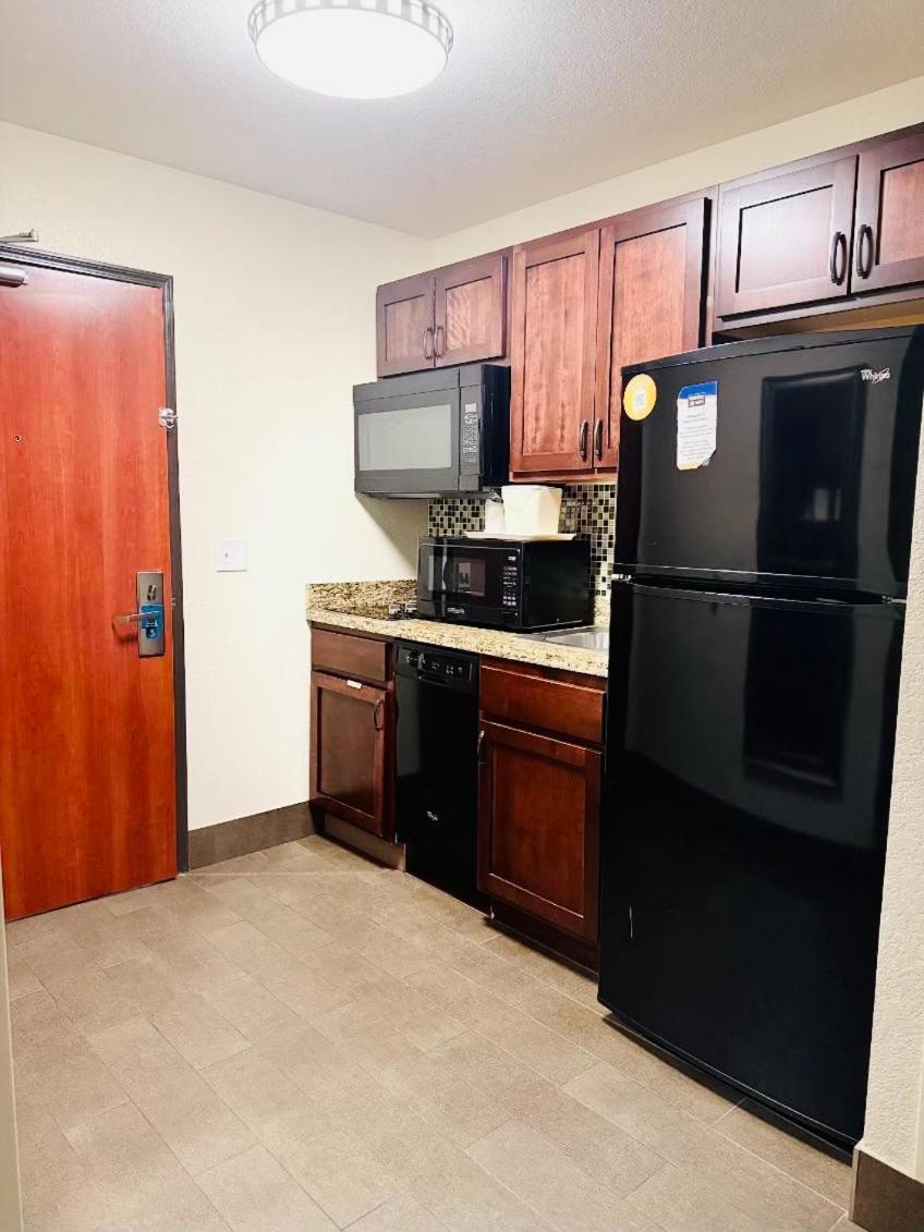 Mainstay Suites Near Denver Downtown Экстерьер фото
